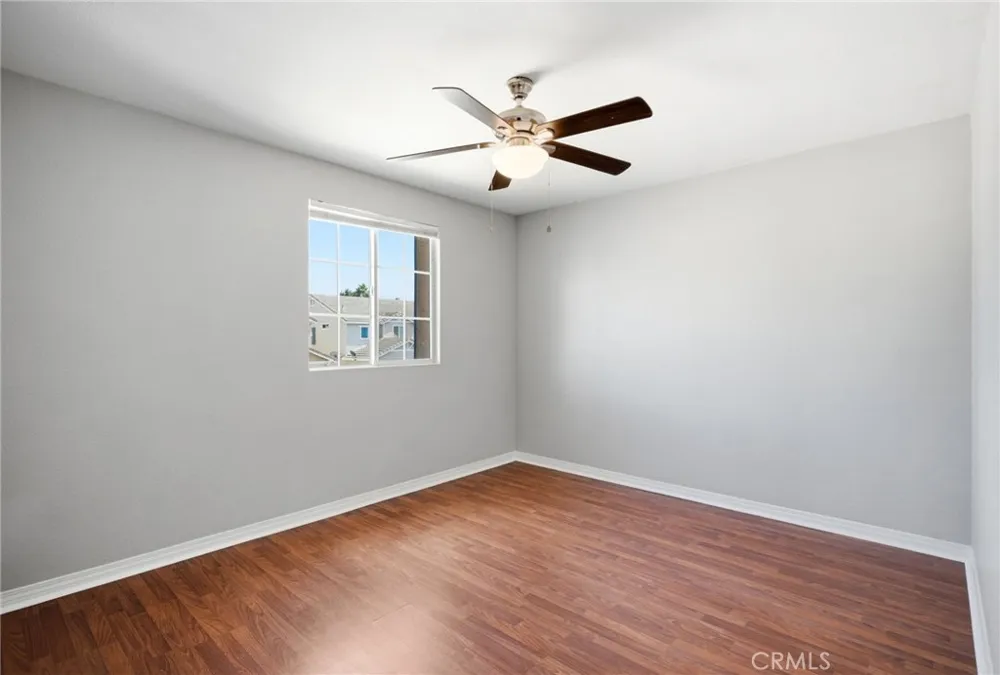 327 Alamo Way Oceanside, CA 92057