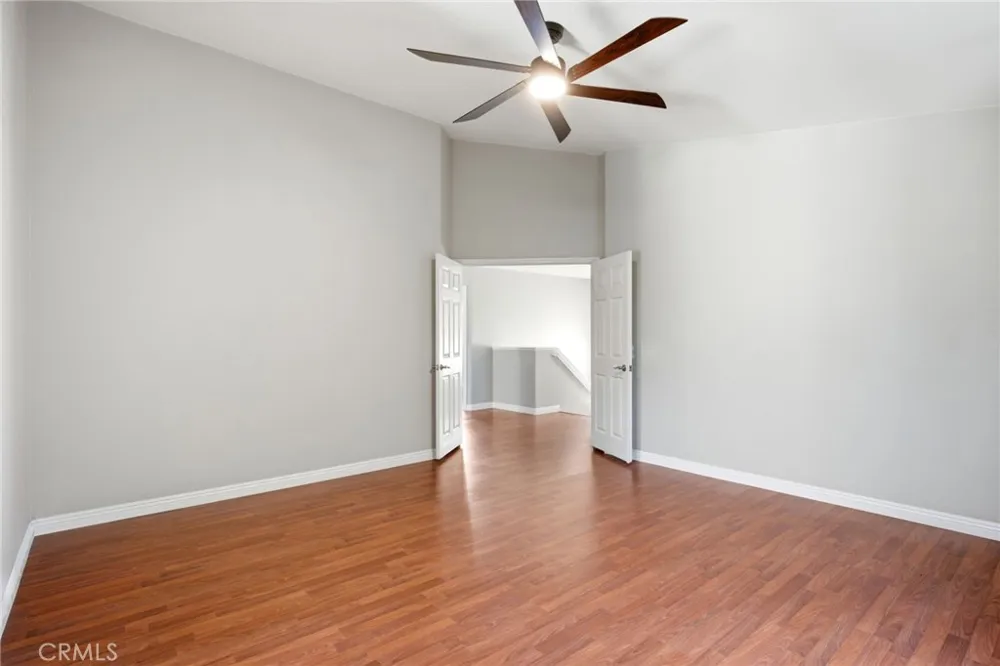 327 Alamo Way Oceanside, CA 92057