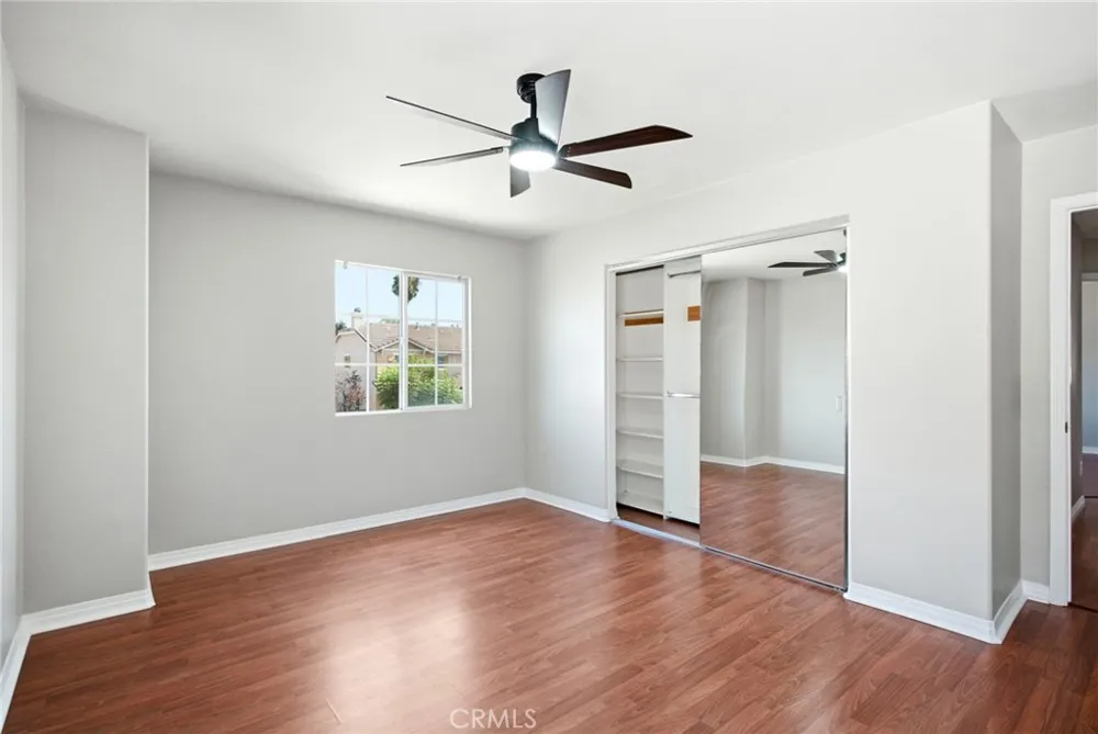 327 Alamo Way Oceanside, CA 92057