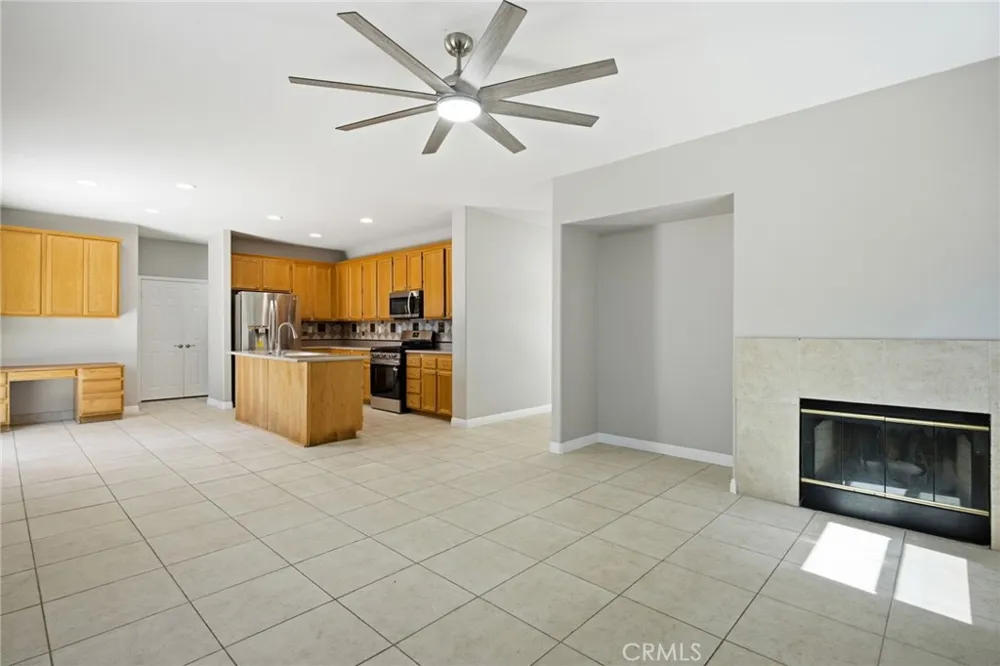 327 Alamo Way Oceanside, CA 92057