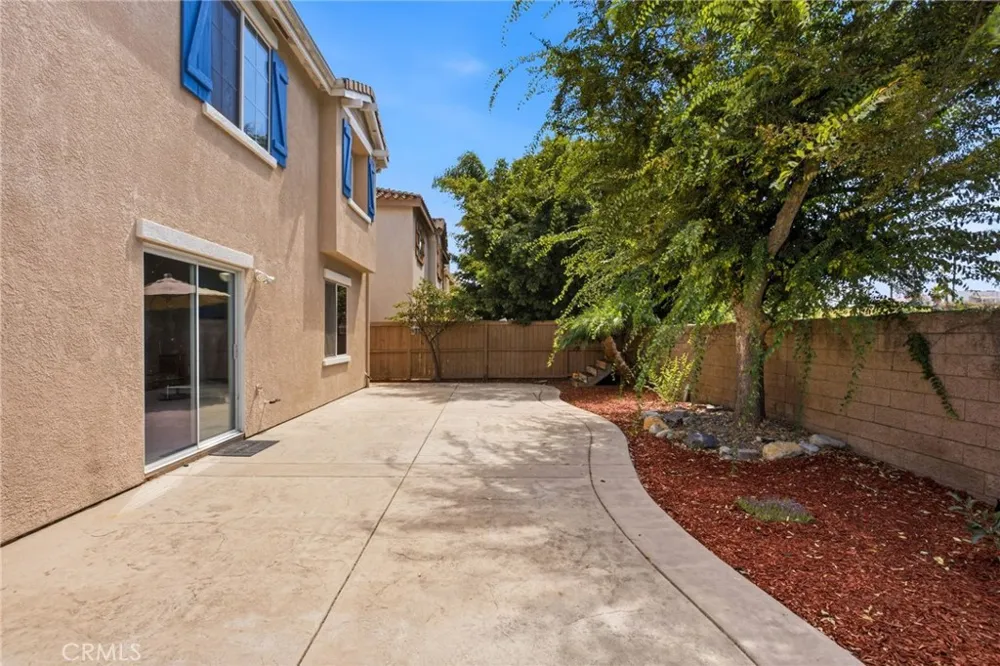 327 Alamo Way Oceanside, CA 92057