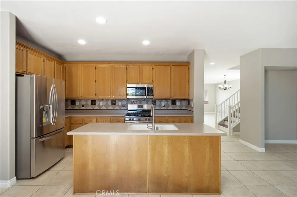 327 Alamo Way Oceanside, CA 92057