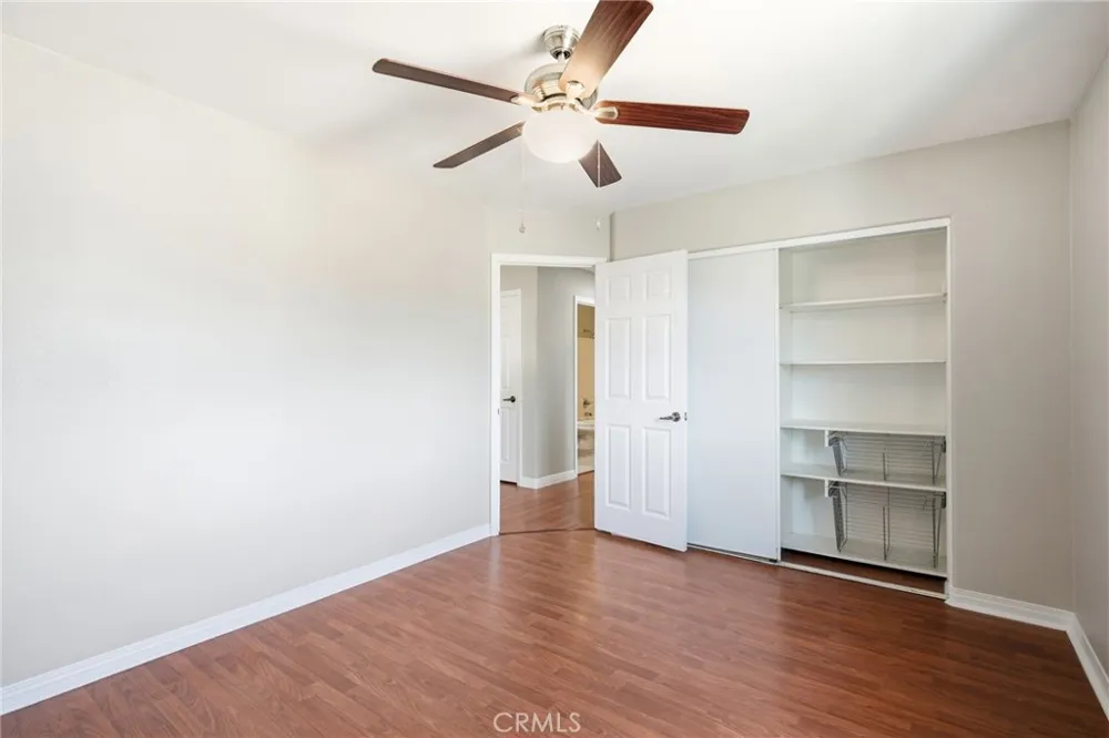 327 Alamo Way Oceanside, CA 92057