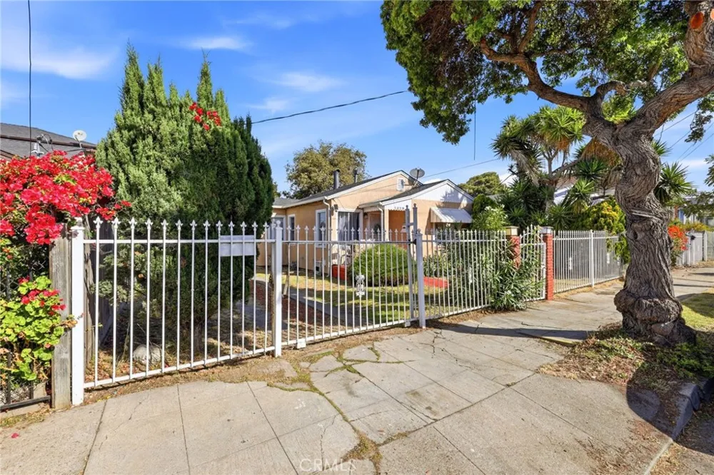 1029 73rd Ave Oakland, CA 94621