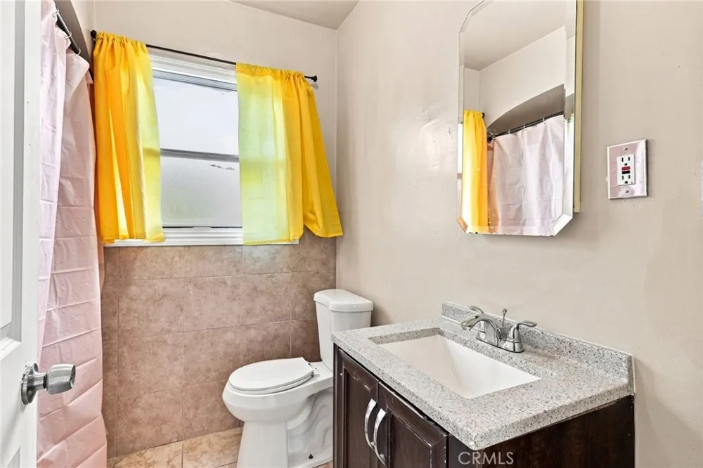 1029 73rd Ave Oakland, CA 94621