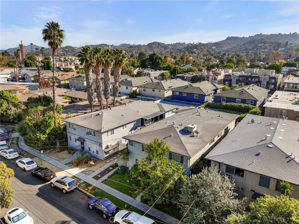 13520 Rye Sherman Oaks, CA 91423