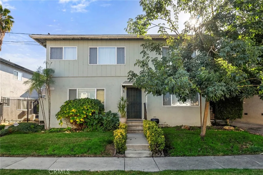 13520 Rye Sherman Oaks, CA 91423