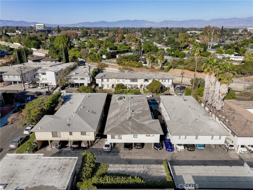 13520 Rye Sherman Oaks, CA 91423