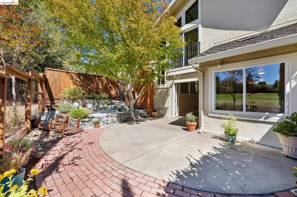345 Kinross Dr. Walnut Creek, CA 94958
