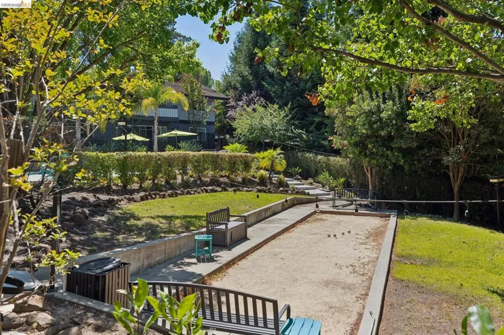 345 Kinross Dr. Walnut Creek, CA 94958