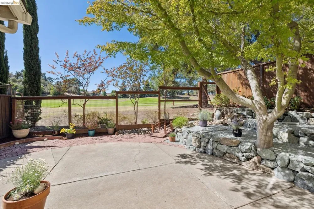 345 Kinross Dr. Walnut Creek, CA 94958