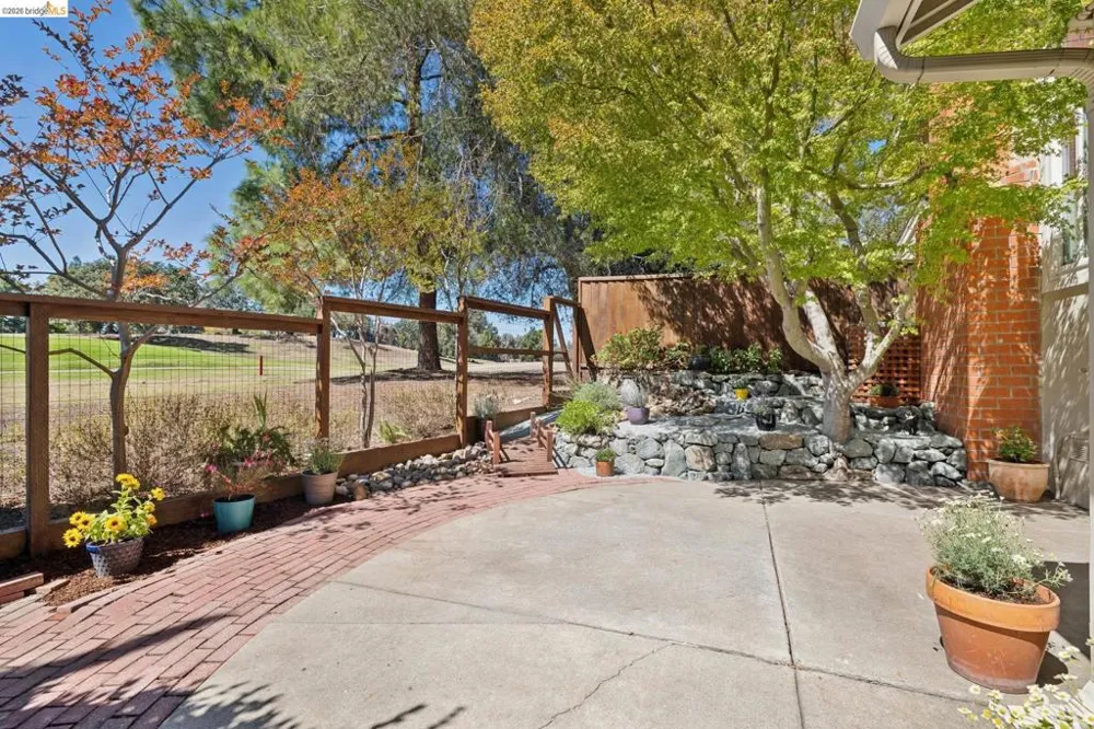 345 Kinross Dr. Walnut Creek, CA 94958