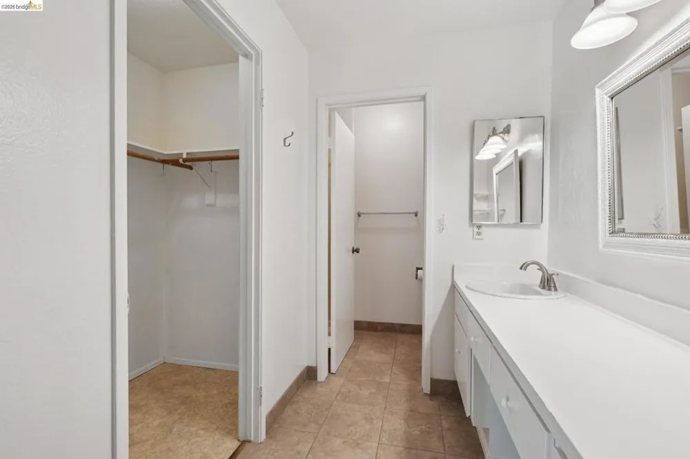 345 Kinross Dr. Walnut Creek, CA 94958