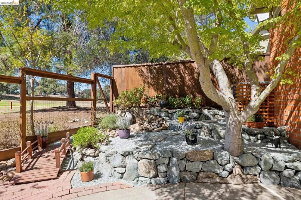 345 Kinross Dr. Walnut Creek, CA 94958
