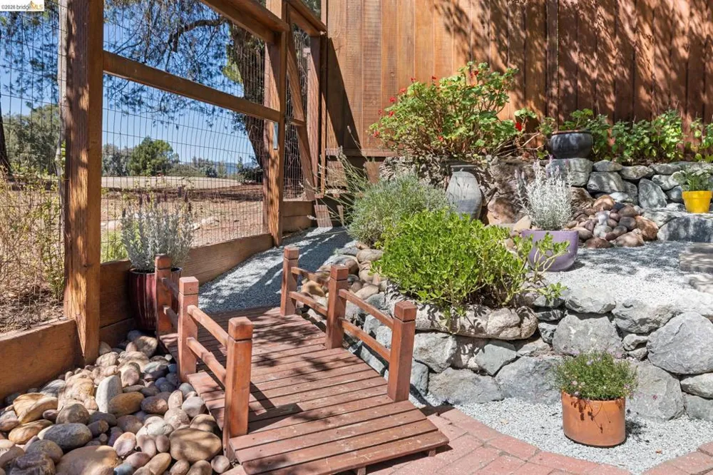 345 Kinross Dr. Walnut Creek, CA 94958