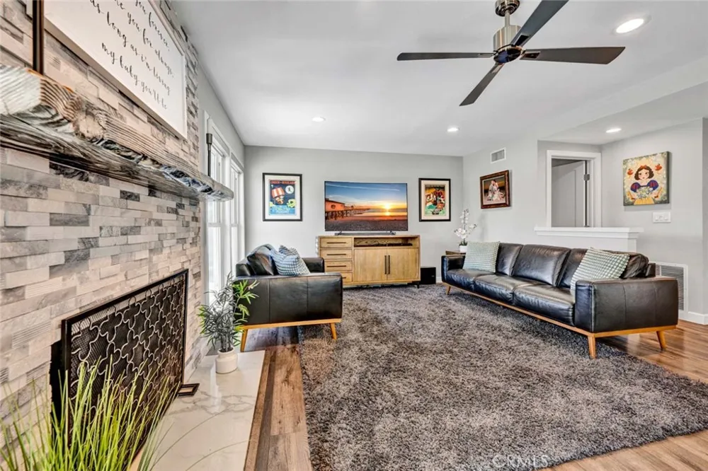 352 Eagle Drive Placentia, CA 92870