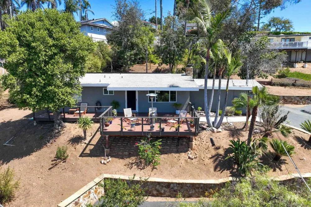 163 Ocean View Vista, CA 92084