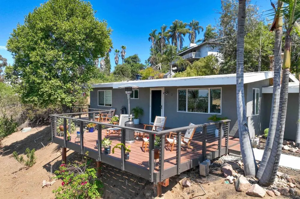 163 Ocean View Vista, CA 92084