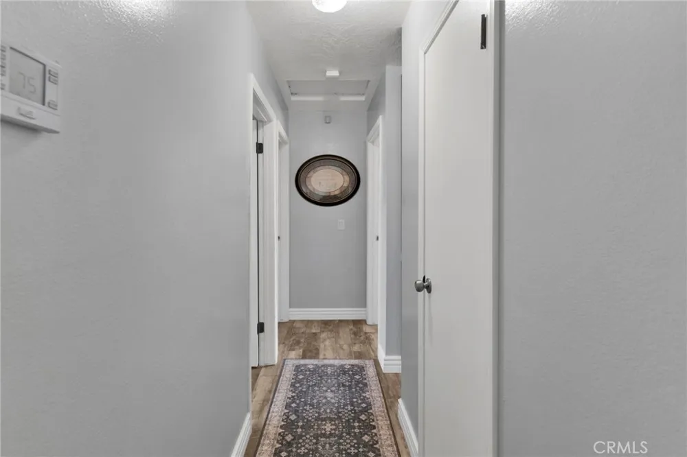 11846 Ivy Avenue Hesperia, CA 92345
