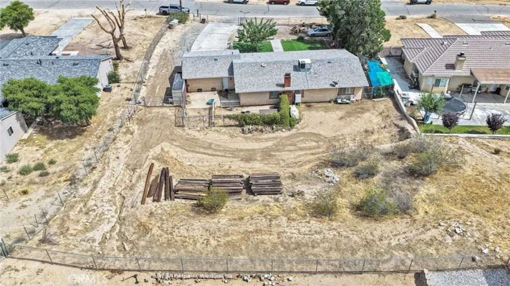 11846 Ivy Avenue Hesperia, CA 92345