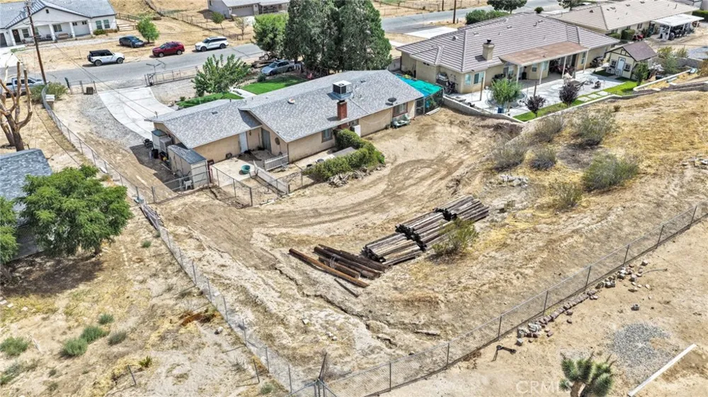 11846 Ivy Avenue Hesperia, CA 92345