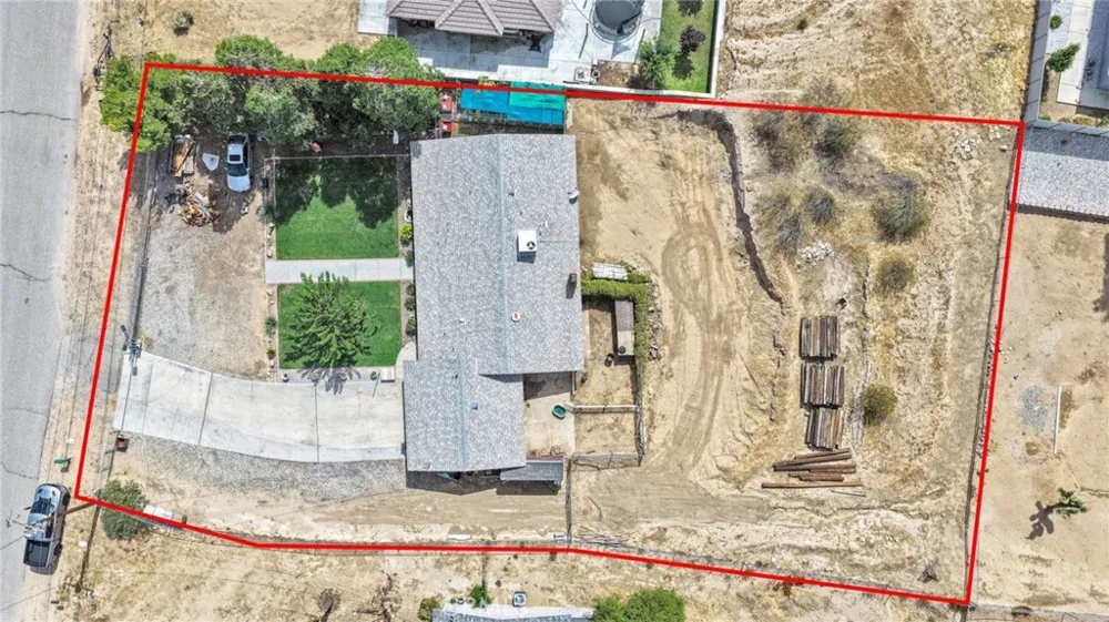 11846 Ivy Avenue Hesperia, CA 92345