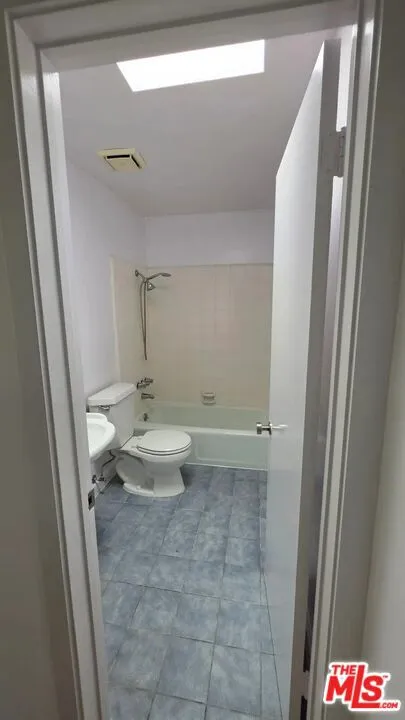 1018 6th Street #C Santa Monica, CA 90403