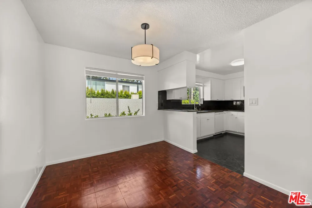 1010 21st Street #1 Santa Monica, CA 90403