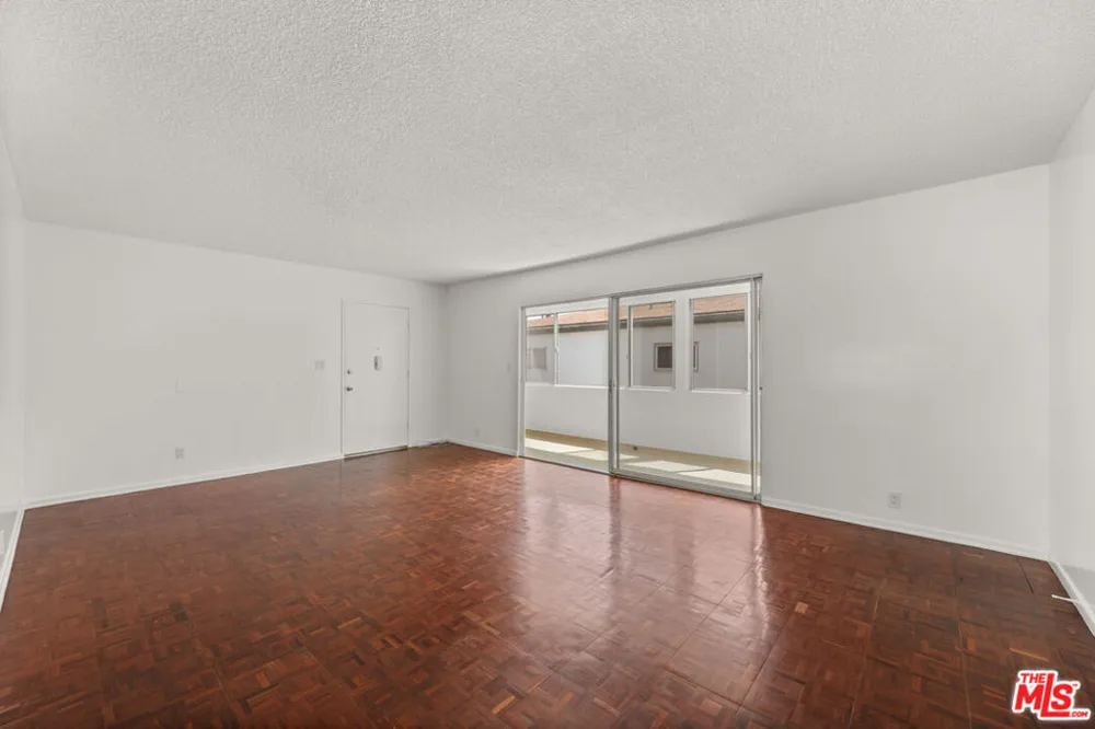 1010 21st Street #1 Santa Monica, CA 90403