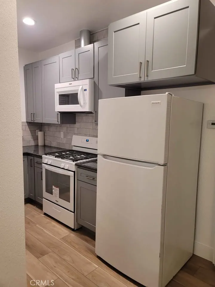 1711 Adler Court #ADU Santa Maria, CA 93458