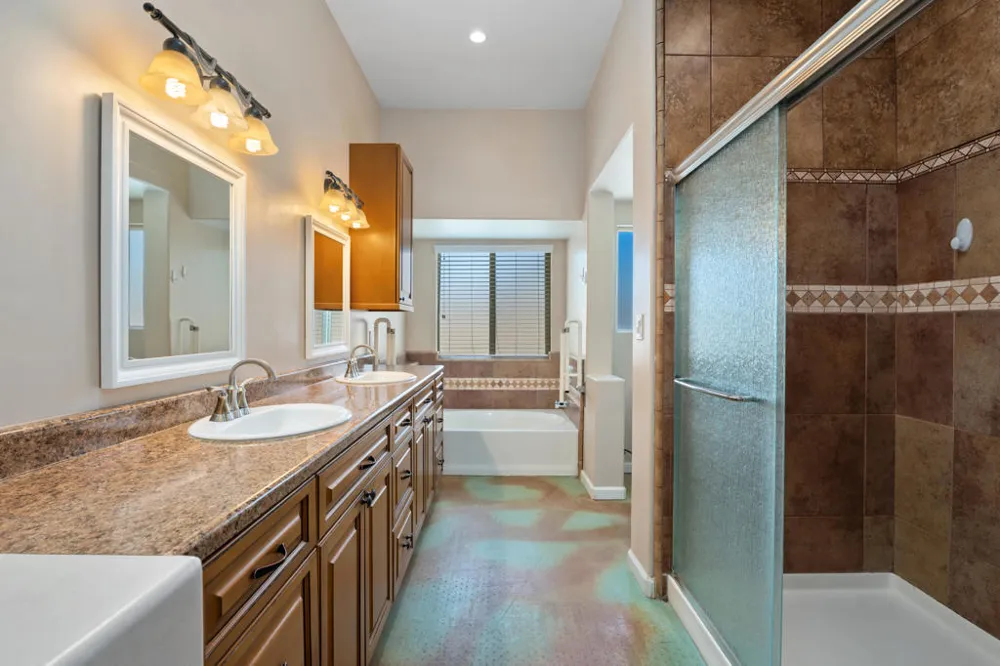 27325 Ventura Drive Cathedral City, CA 92234