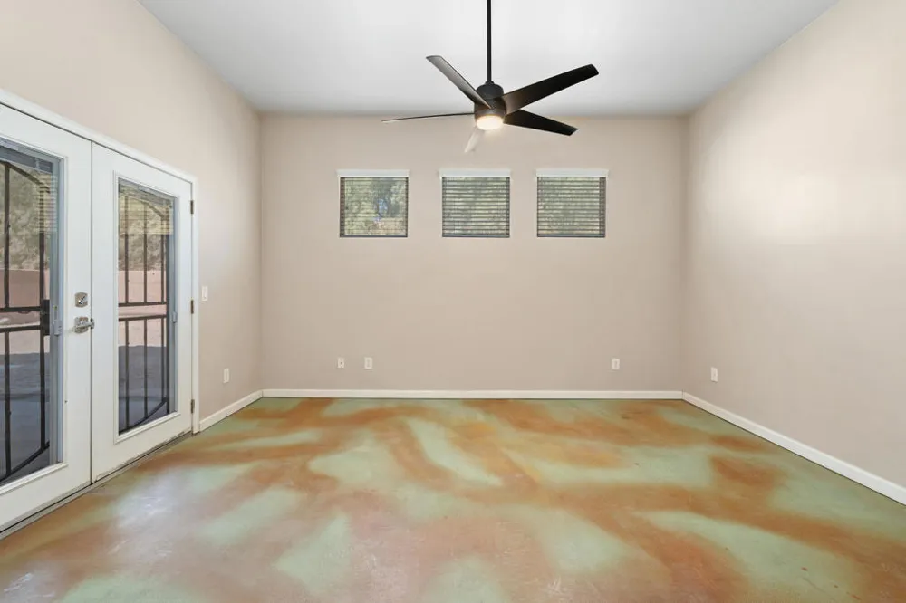27325 Ventura Drive Cathedral City, CA 92234