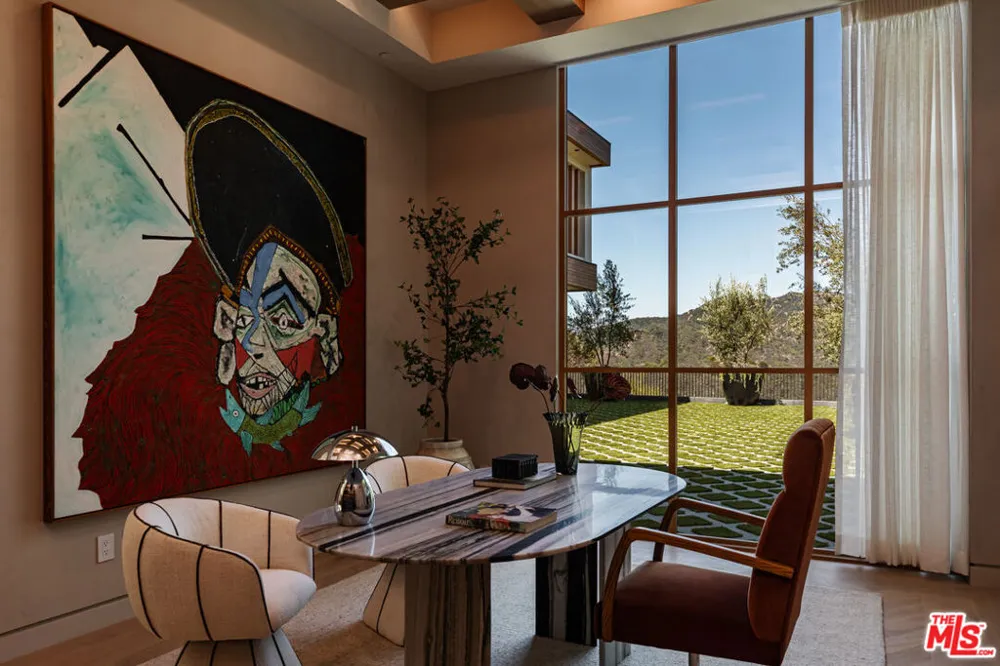 1465 Donhill Drive Beverly Hills, CA 90210