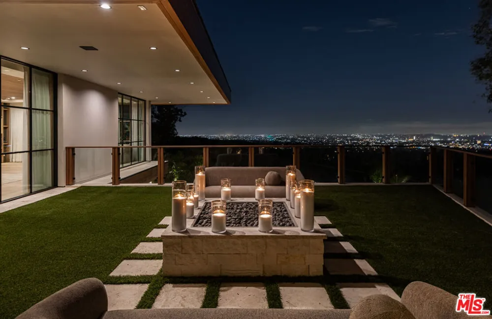 1465 Donhill Drive Beverly Hills, CA 90210