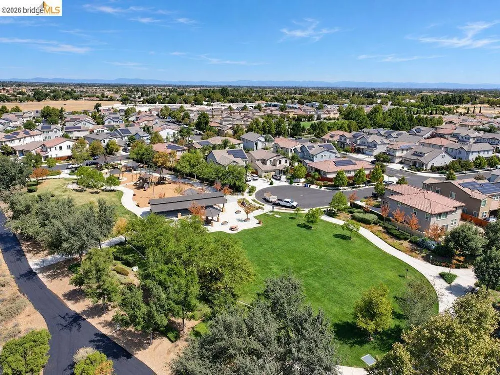 806 Queen Palm Ln Brentwood, CA 94513
