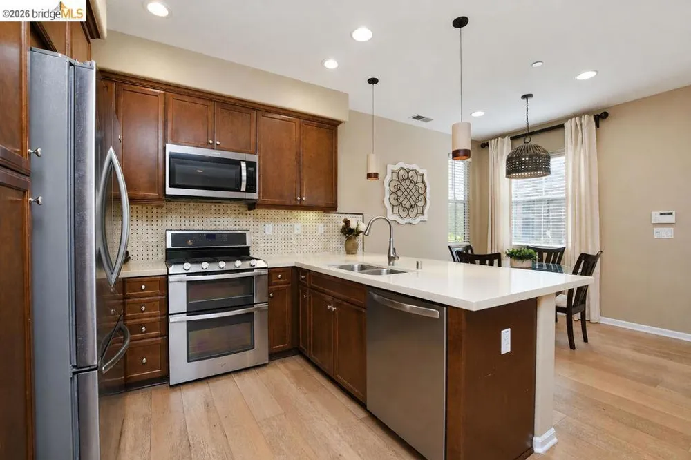 806 Queen Palm Ln Brentwood, CA 94513