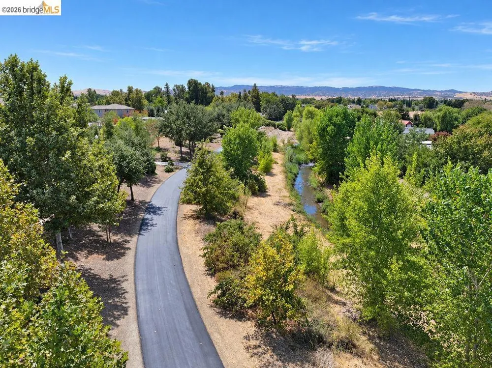 806 Queen Palm Ln Brentwood, CA 94513