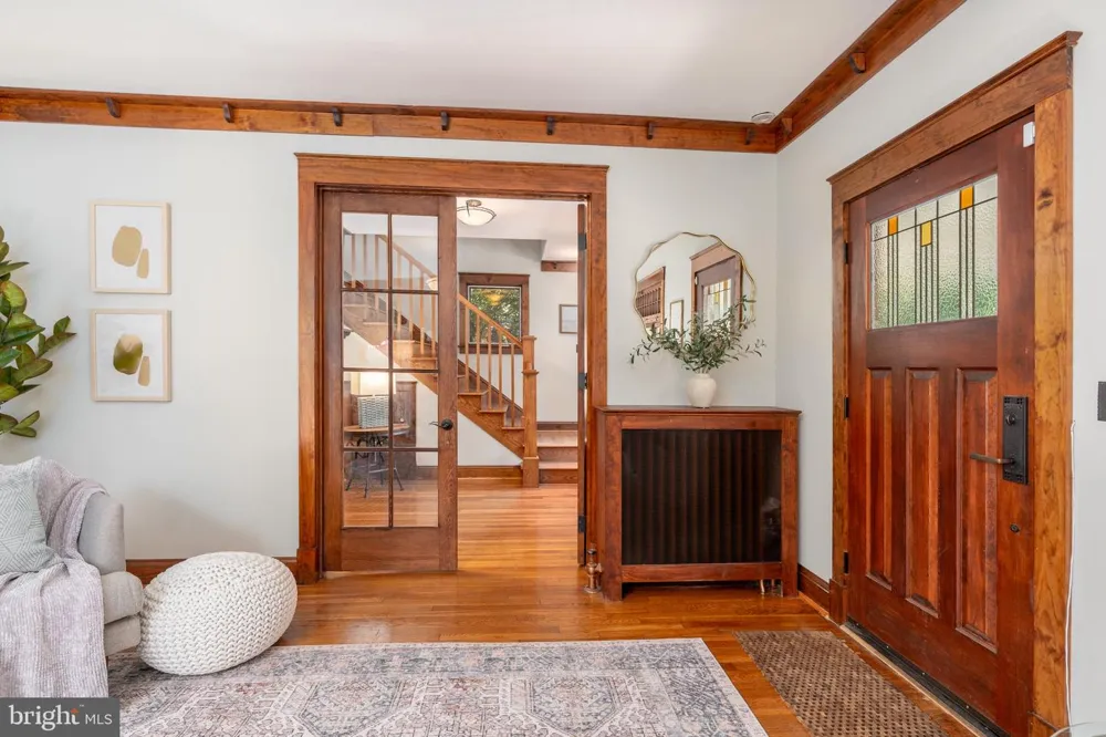 9220 COLUMBIA BOULEVARD Silver Spring, MD 20910