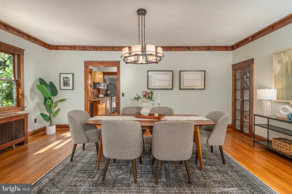 9220 COLUMBIA BOULEVARD Silver Spring, MD 20910