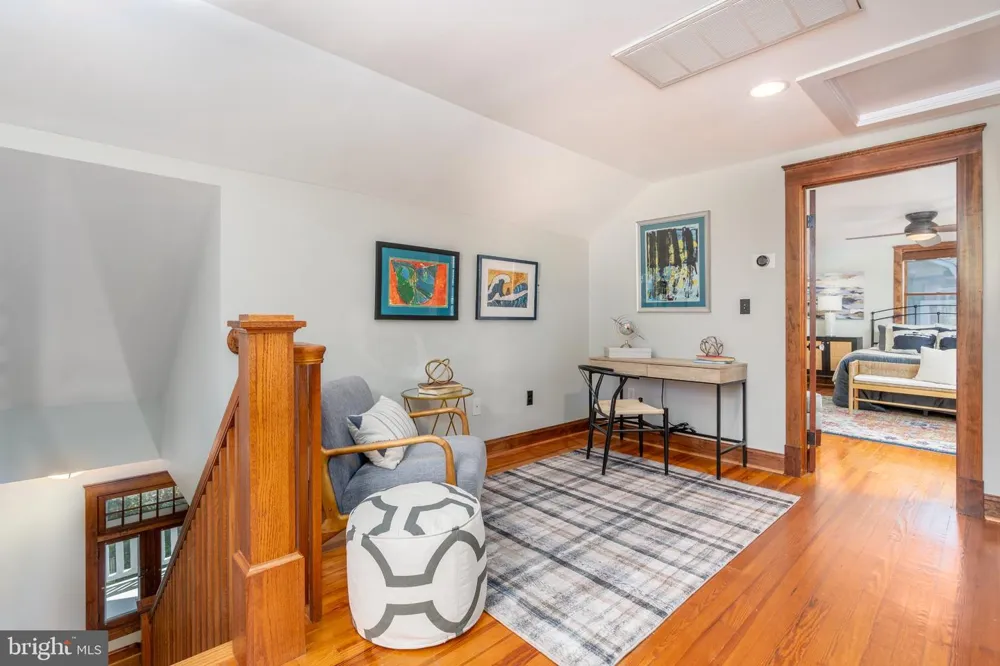 9220 COLUMBIA BOULEVARD Silver Spring, MD 20910