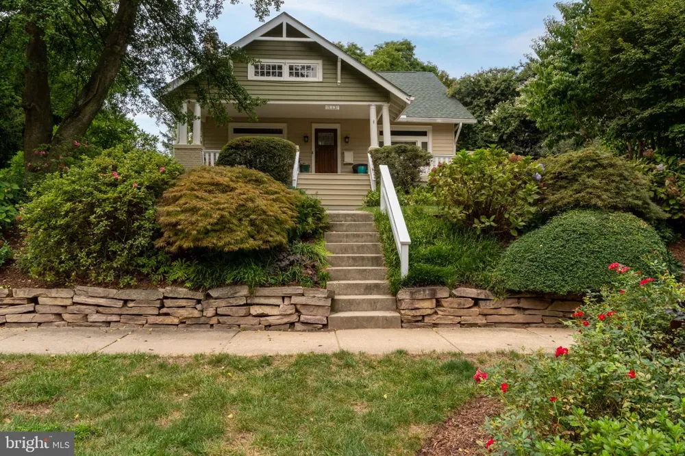 9220 COLUMBIA BOULEVARD Silver Spring, MD 20910