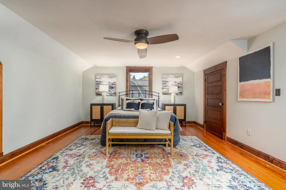 9220 COLUMBIA BOULEVARD Silver Spring, MD 20910