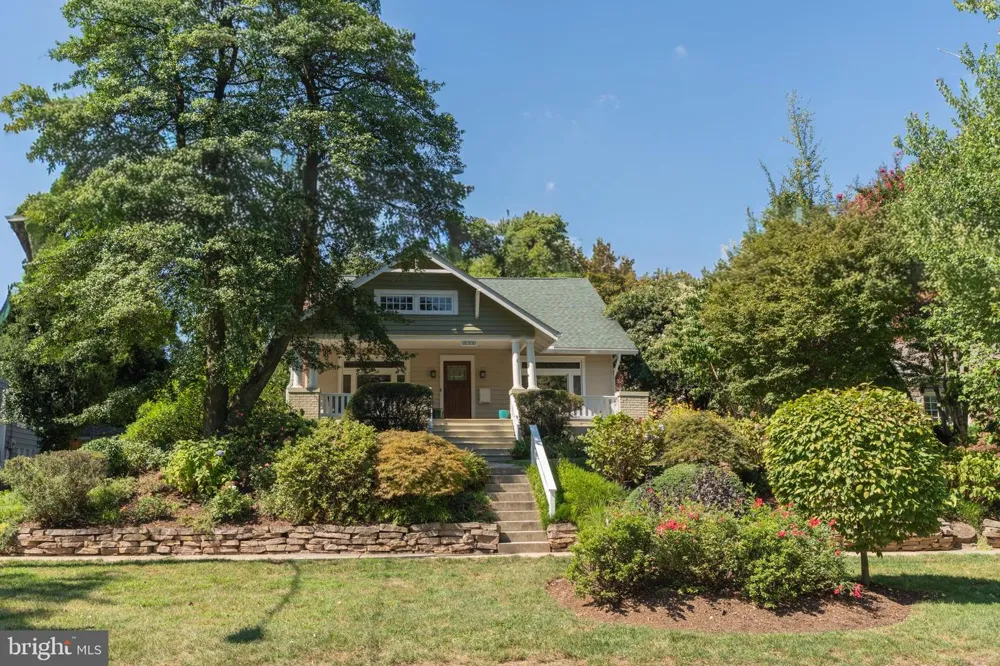 9220 COLUMBIA BOULEVARD Silver Spring, MD 20910