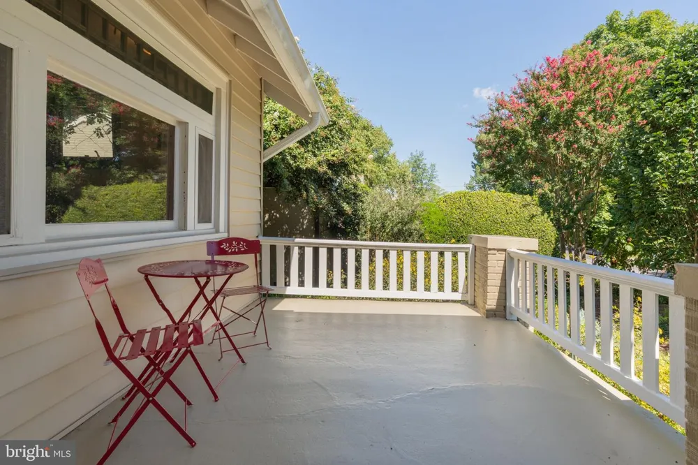 9220 COLUMBIA BOULEVARD Silver Spring, MD 20910