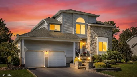 20 Crammer Ln