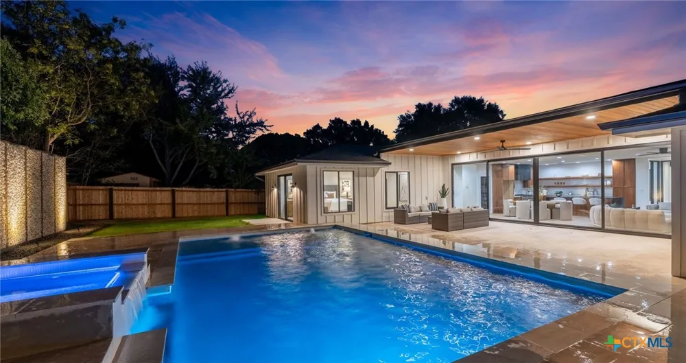 57 Ohio Street New Braunfels, TX 78130