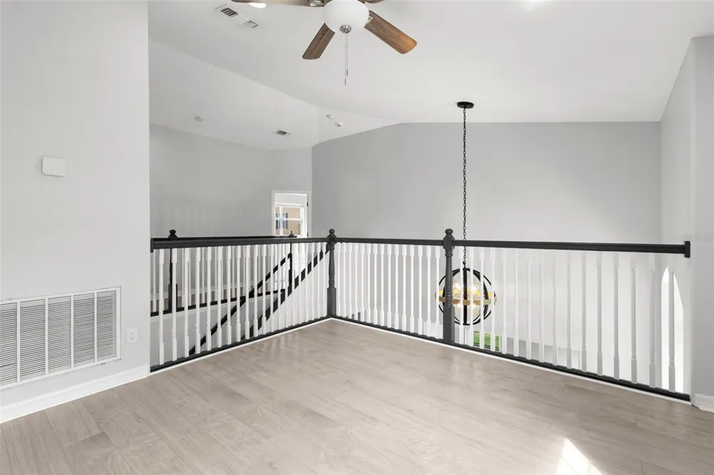 9240 SAN MARTIN BOULEVARD NE St Petersburg, FL 33702