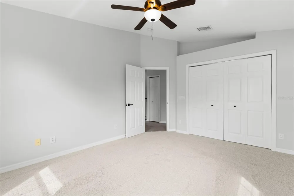 9240 SAN MARTIN BOULEVARD NE St Petersburg, FL 33702