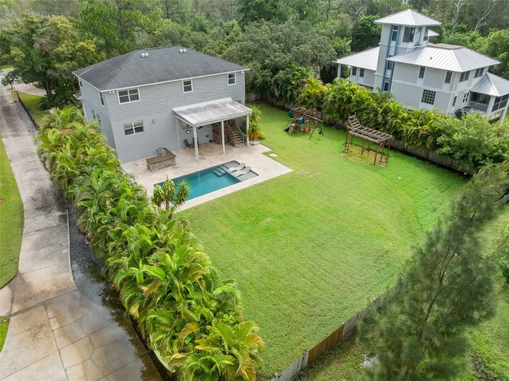 9240 SAN MARTIN BOULEVARD NE St Petersburg, FL 33702