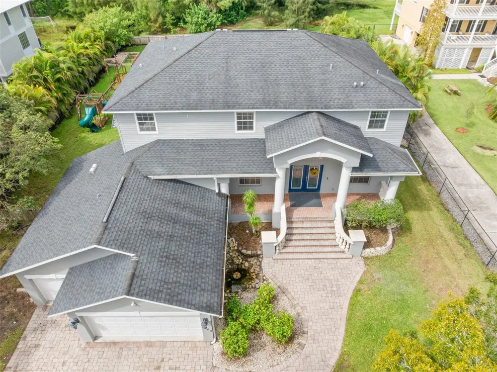 9240 SAN MARTIN BOULEVARD NE St Petersburg, FL 33702